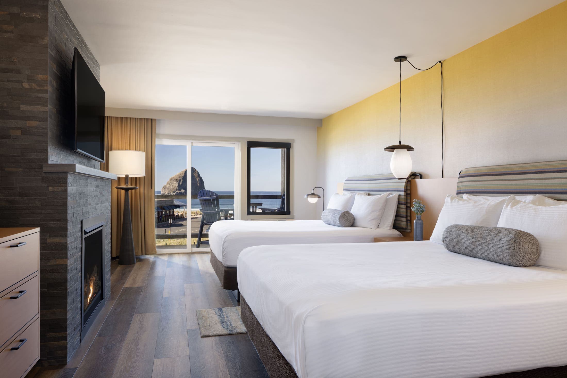 Inn At Cape Kiwanda Signature Two Queen room with a view of the ocean