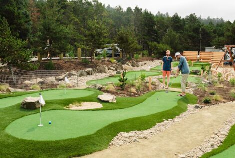 Inn at Cape Kiwanda putting course
